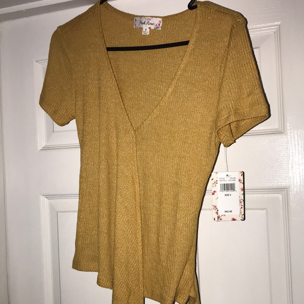 Small Goldmine pink rose shirt